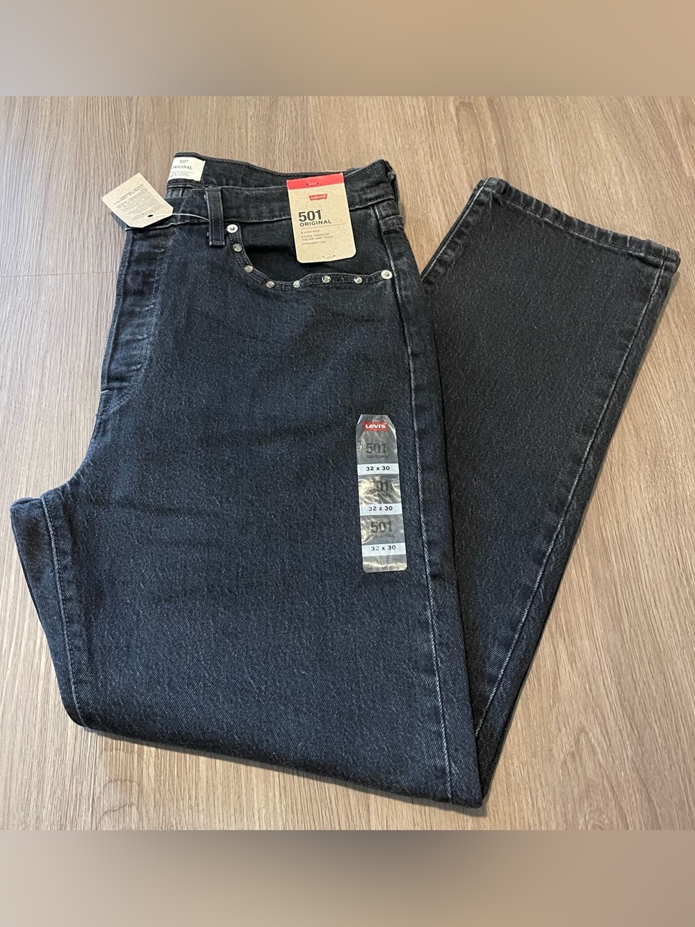NWT Women’s Levi’s 501 Original Jeans Size 32x30